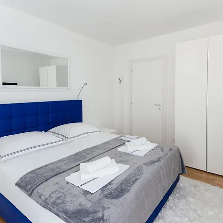 Villa Plava Voda Luxury *