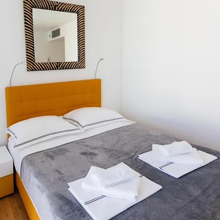 Plava Voda Luxury Villa *