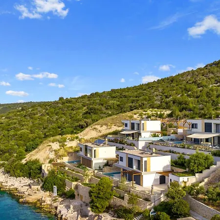 Plava Voda Luxury Villa Vinisce