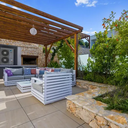 Plava Voda Luxury Villa Vinisce