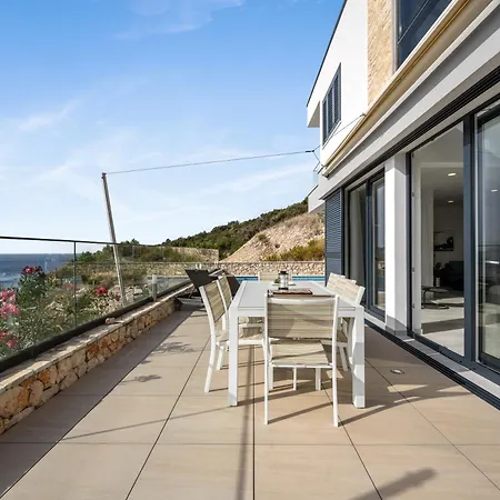 Plava Voda Luxury Villa